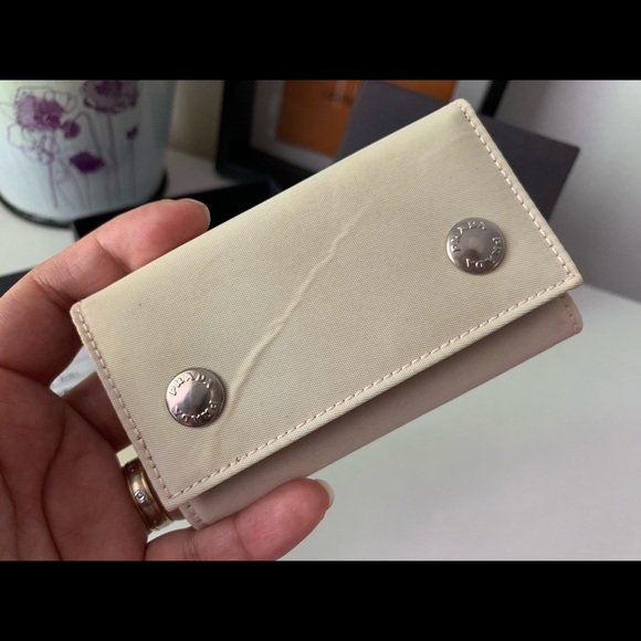 *** Vintage Prada 6 key holder *** - Picture 2 of 9